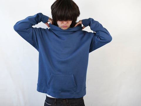 OVERSIZE HOODIE. MOONLIGHT BLUE.