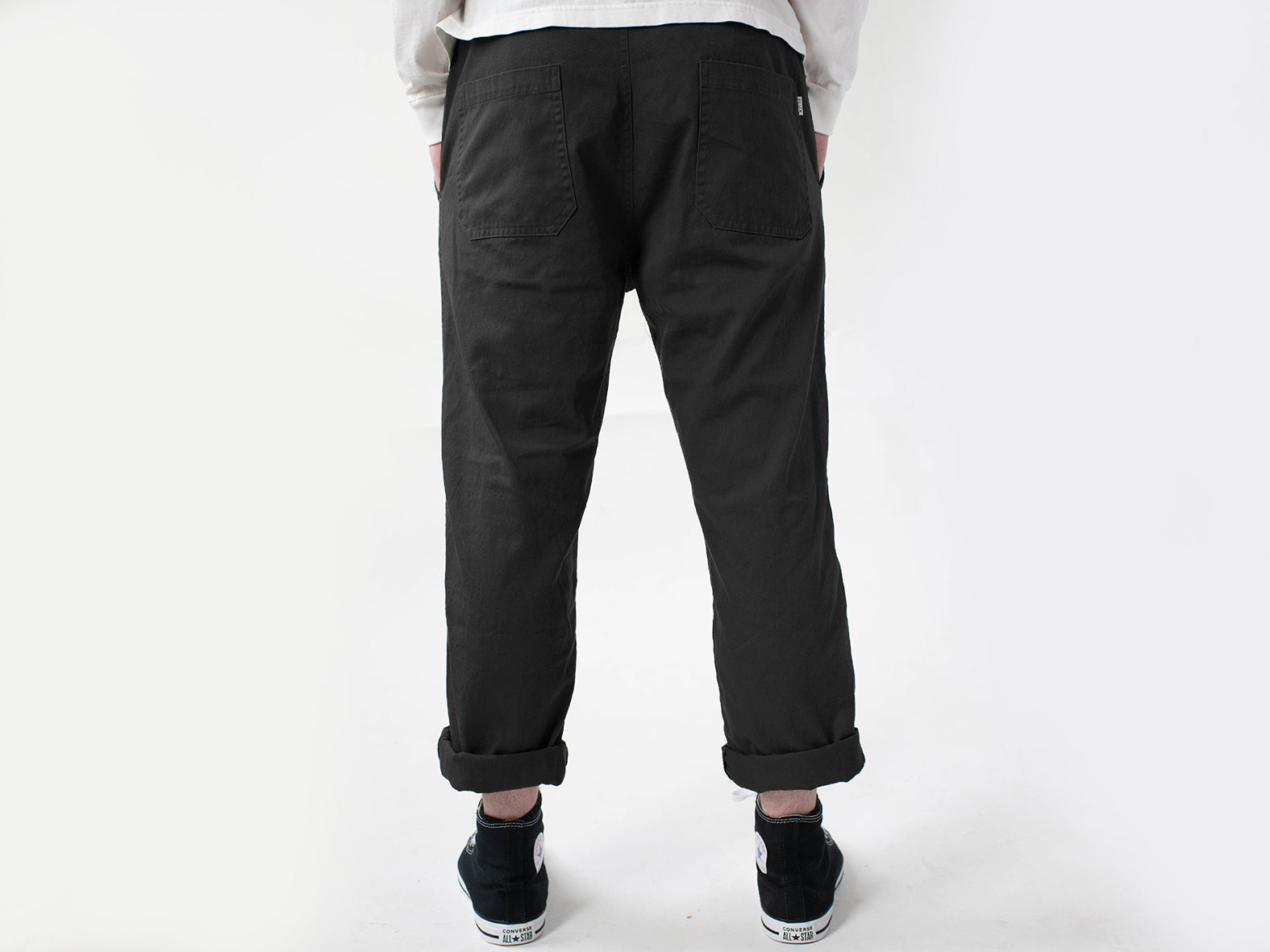 FIELD PANT. RELAXED. BLACK
